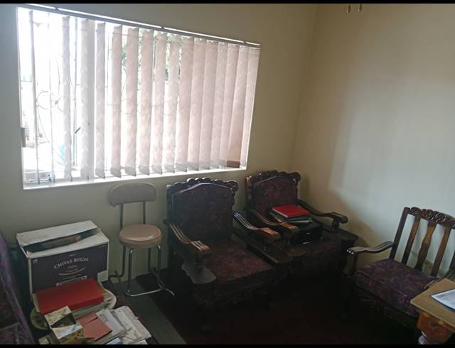 3 BEDROOM FREEHOLD FOR SALE IN BELFORT ESTATE